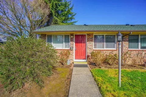 470 SE 12th Ave, Hillsboro, OR 97123