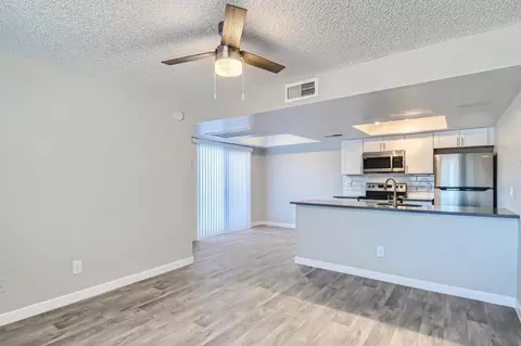 945 W Broadway Rd, Mesa, AZ 85210 photo 3