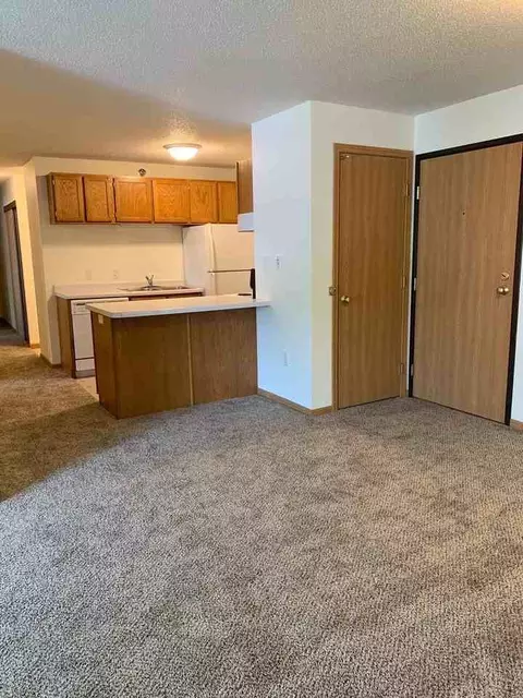 1700 University Dr SE, Saint Cloud, MN 56304