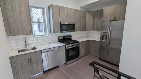 2431 N Hancock St, Philadelphia, PA 19133
