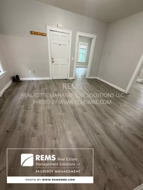 947 Williamson St, Madison, WI 53703