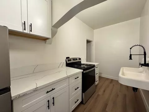 1416 Q St, Sacramento, CA 95811
