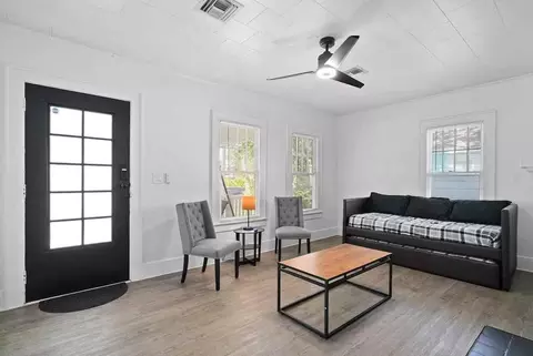 Hollenbeck Dr, Orlando, FL 32806