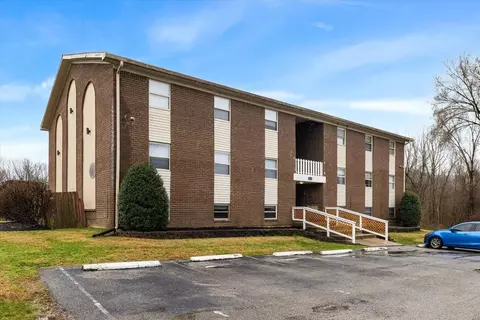 4115 Glen Hill Manor Dr, Louisville, KY 40272