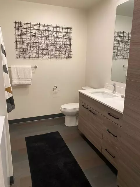 1030 Ferry St, Eugene, OR 97401 photo 14