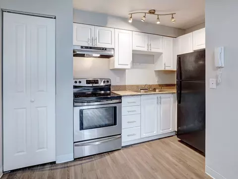 4322 7th Ave NE, Seattle, WA 98105 photo 26