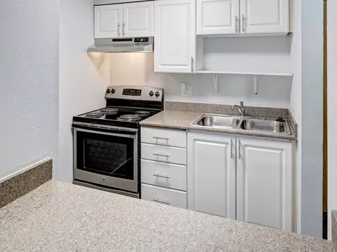 4322 7th Ave NE, Seattle, WA 98105 photo 18