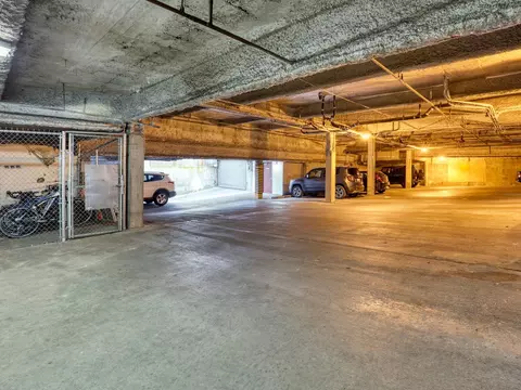 4322 7th Ave NE, Seattle, WA 98105 photo 10