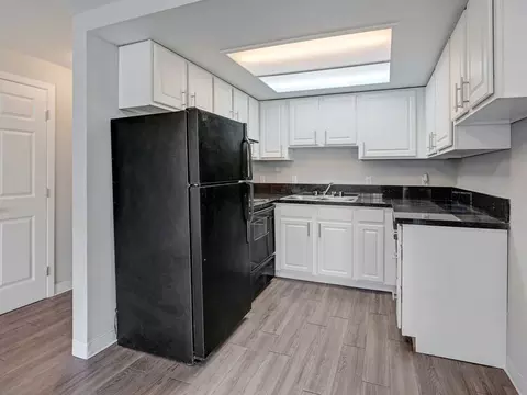 4322 7th Ave NE, Seattle, WA 98105 photo 6