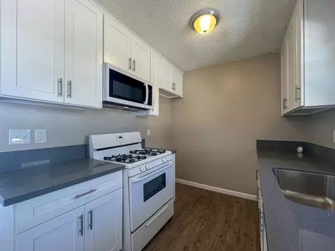1828 W Glen Ave, Anaheim, CA 92801