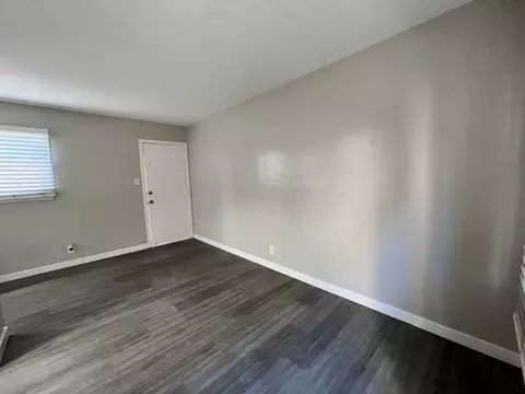 1017 Pacific Ave, Long Beach, CA 90813