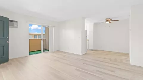 1072 E Madison Ave, El Cajon, CA 92021