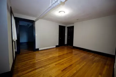 182 Lafayette St, Salem, MA 01970