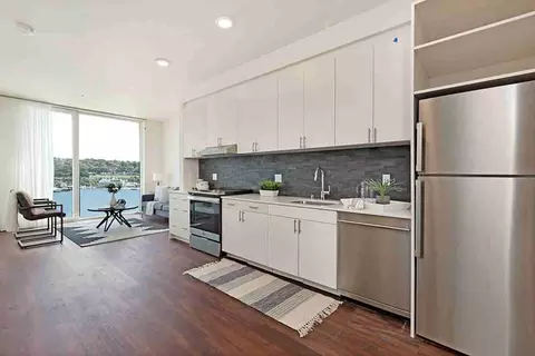 1622 Aurora Ave N, Seattle, WA 98109