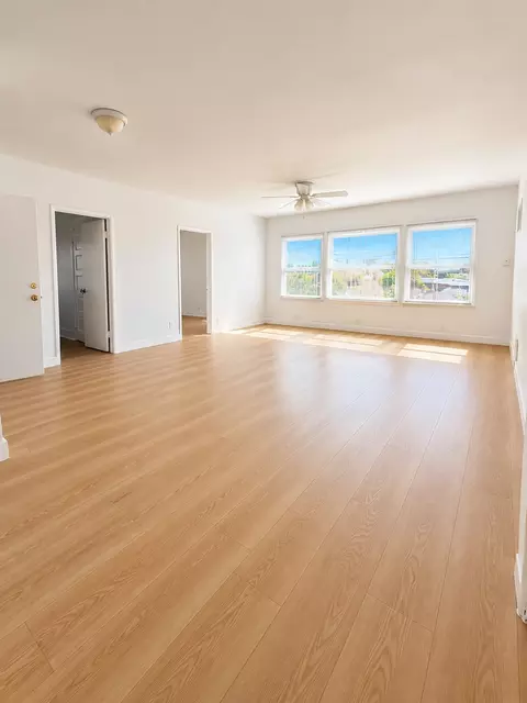 3140 E 3rd St, Long Beach, CA 90814 photo 6