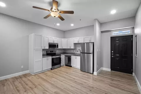 1800 S Staples St, Corpus Christi, TX 78404