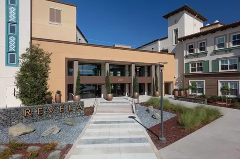 200 Infinity Way, Mountain View, CA 94043 photo 39