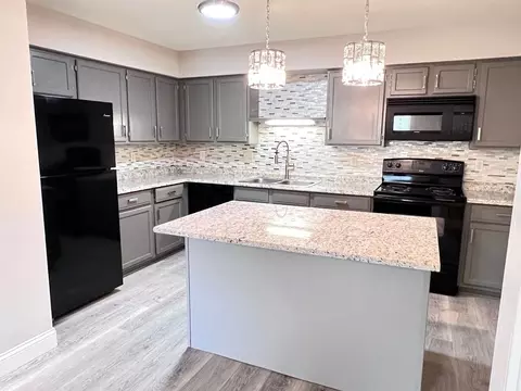 12531 Old Tesson Rd, Concord, MO 63128