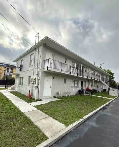 2000 W Jackson St, Orlando, FL 32805