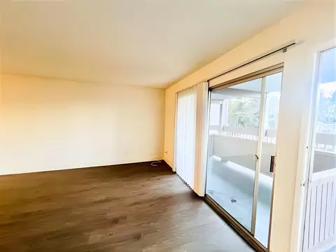 25930 Rolling Hills Rd, Torrance, CA 90505