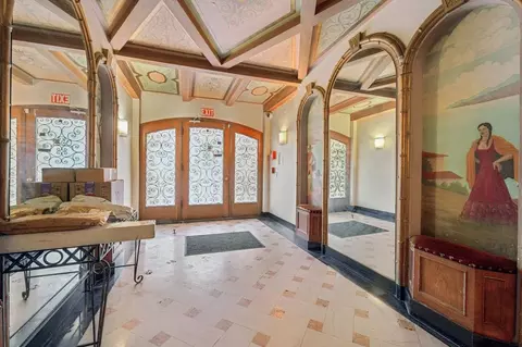 1660 Bay St, San Francisco, CA 94123