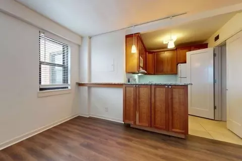 40 N Kingshighway Blvd, Saint Louis, MO 63108