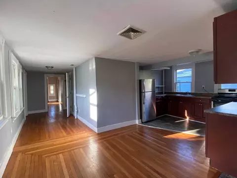 229 Dwight St, New Haven, CT 06511