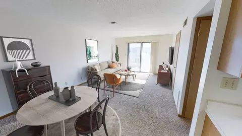 4901 Todd Dr, Ames, IA 50014