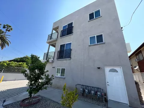 5685 N Elmer Ave #5661-5685, North Hollywood, CA 91601