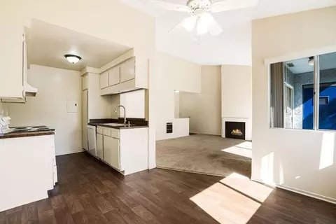 1320 Victoria Ave, Oxnard, CA 93035