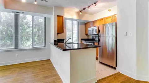 4903 Edgemoor Ln, Bethesda, MD 20814 photo 12