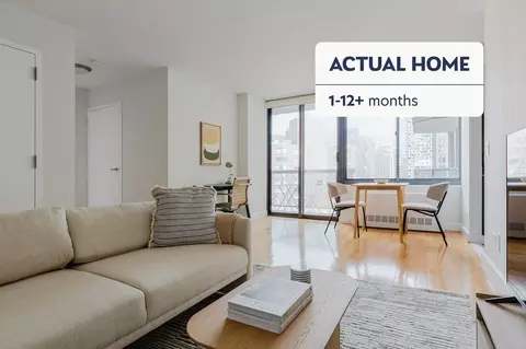 235 W 48th St, New York, NY 10036