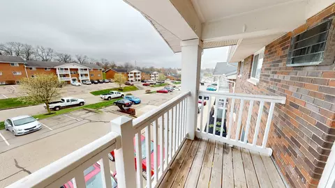 300 Courtland Dr #5K, Monroe, OH 45050 photo 5