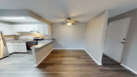 300 Courtland Dr #5K, Monroe, OH 45050 photo 7