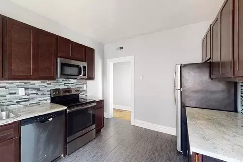 3902 Lindell Blvd, Saint Louis, MO 63108