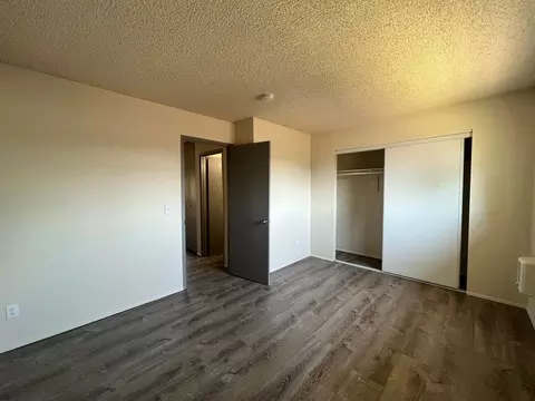 12645 12615 12621 12633 12645 Se Division St, Portland, OR 97236