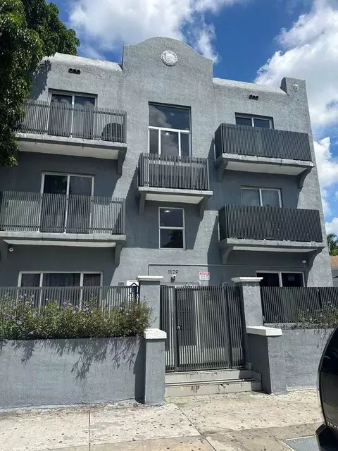 1129 NW 3rd St, Miami, FL 33128