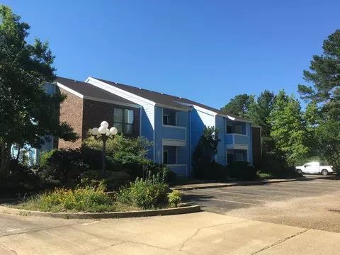 1001 N Tyler St, Big Sandy, TX 75755
