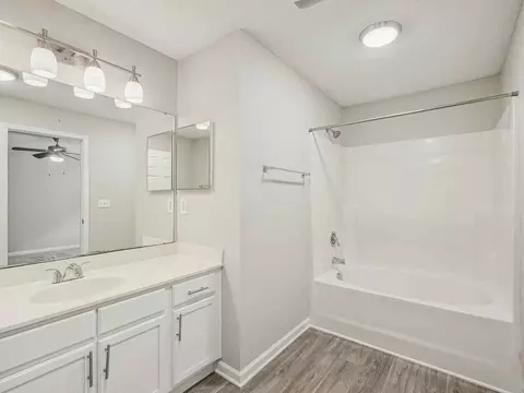 215 William Penn Plz, Durham, NC 27704 photo 26