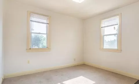 1950 Market Ave N, Canton, OH 44714
