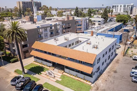 237 E 9th St, Long Beach, CA 90813
