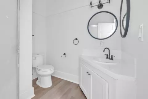 237 E 9th St, Long Beach, CA 90813 photo 4