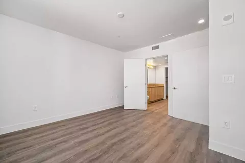 17600 Cartwright Rd, Irvine, CA 92614 photo 32