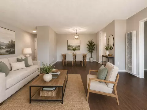 6230 Reseda Blvd, Los Angeles, CA 91335
