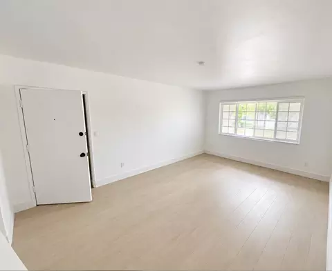 1023 S Osage Ave, Inglewood, CA 90301