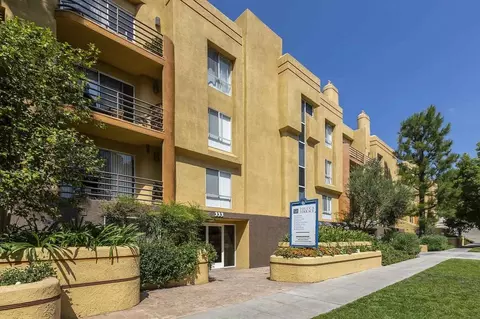 333 N Screenland Dr, Burbank, CA 91505