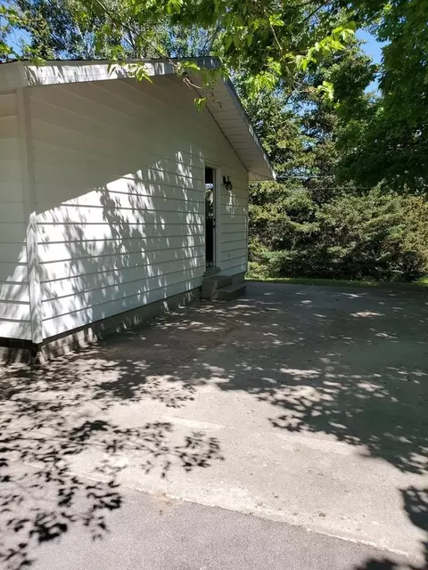 10245 10275 E Fort Rd #10245-10245, Suttons Bay, MI 49682