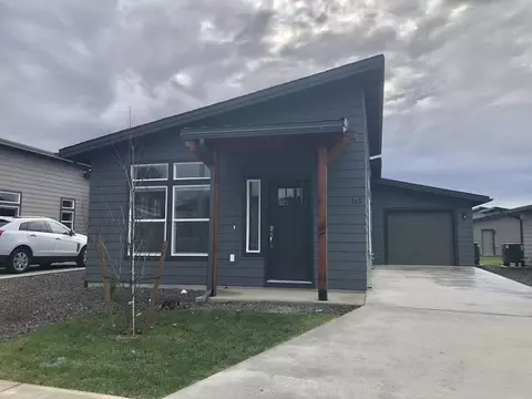 241 Avery St, Walla Walla, WA 99362