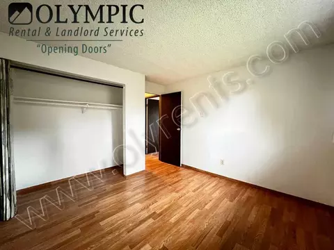801 Soroya Dr SW, Olympia, WA 98502