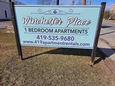 1933 W Alexis Rd, Toledo, OH 43613